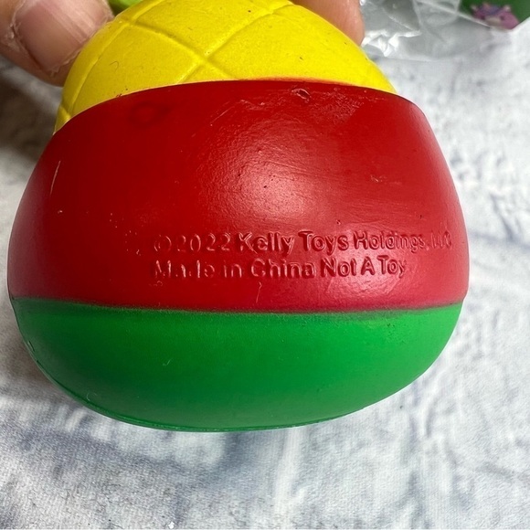 Limited edition squishmallow Christmas ornament. 2022 ornament pineapple - Picture 2 of 5